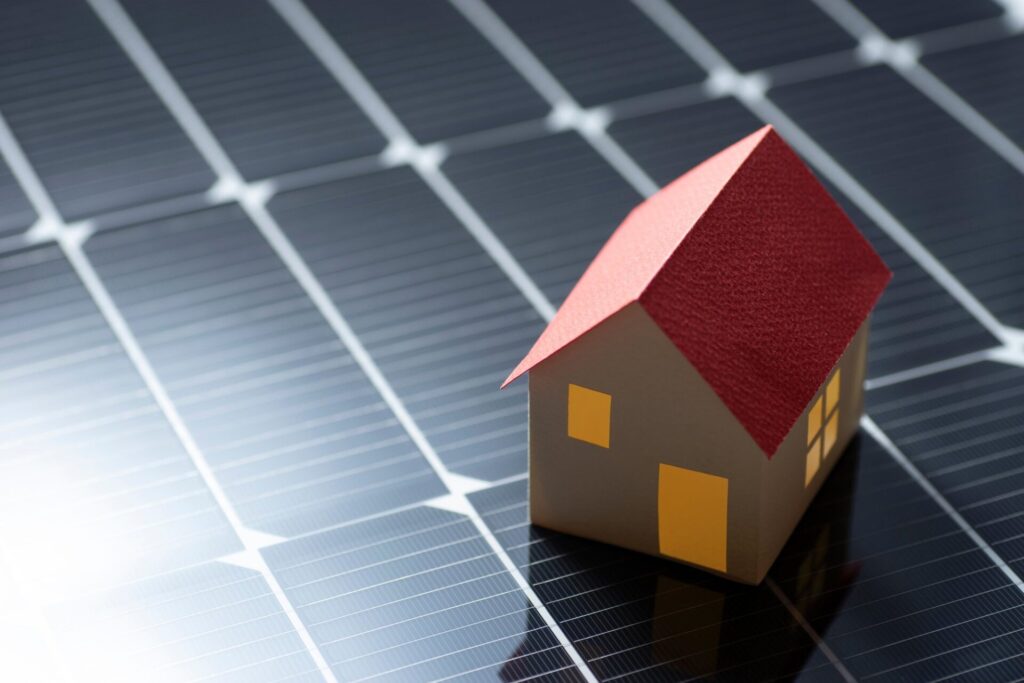 太陽光発電と家のブロック