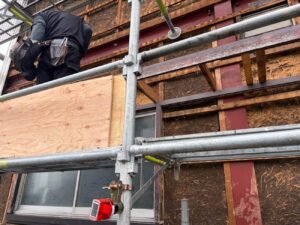 トタン外壁は塗装より張り替えがおすすめ？その理由を建築板金専門店が解説