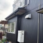 新城市｜窯業系サイディングを成形角波でカバー工法リフォーム