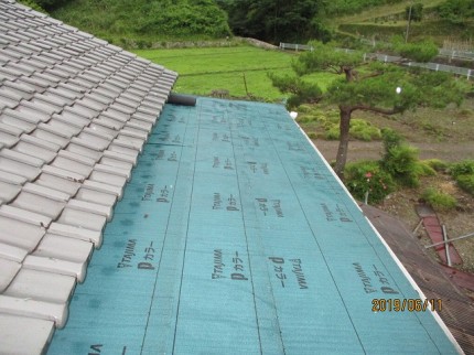 桟葺き屋根