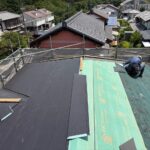 カラーベスト屋根は塗装で大丈夫？カバー工法を選んだ新城市の事例